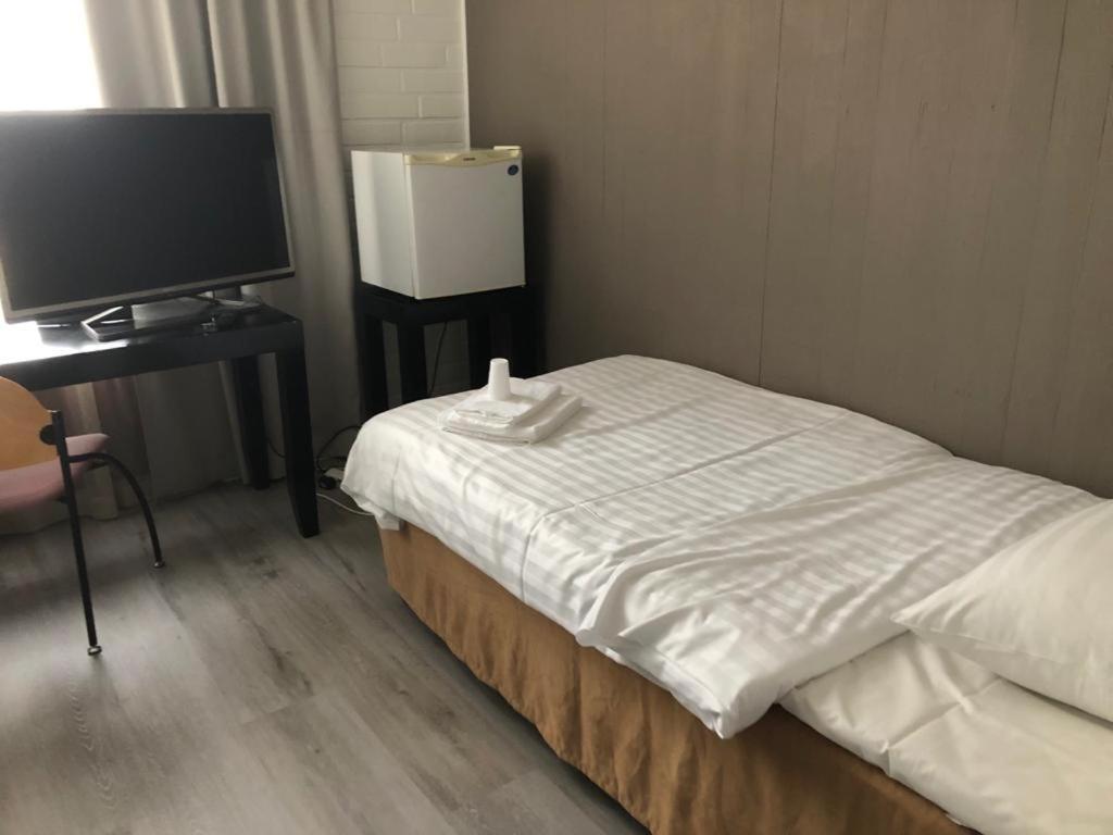 Hotel & Hostel Silmu Evitskog Екстериор снимка