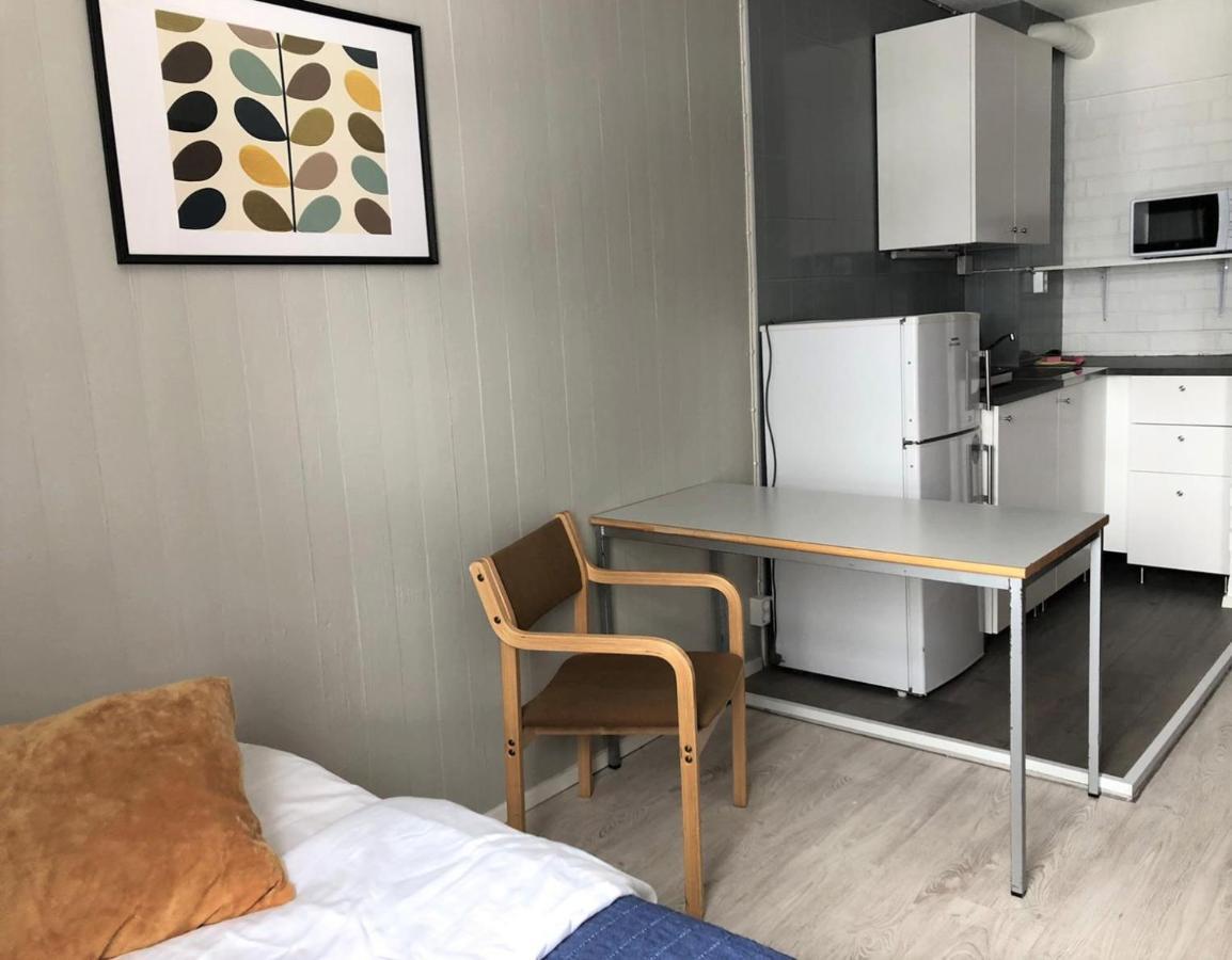 Hotel & Hostel Silmu Evitskog Екстериор снимка